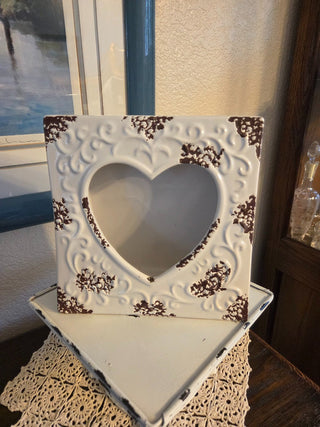 White Shabby Chic Ceramic Heart Planter, RCD