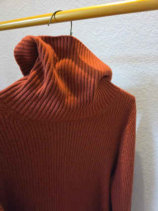 Banana Republic Orange Cashmere Sweater (L)