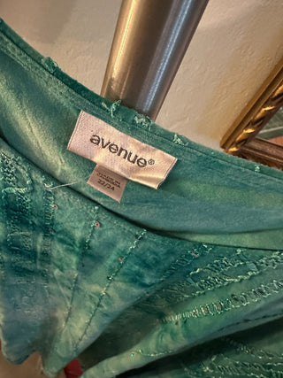 Avenue Sequin Batik Top Plus Size MTS|66962