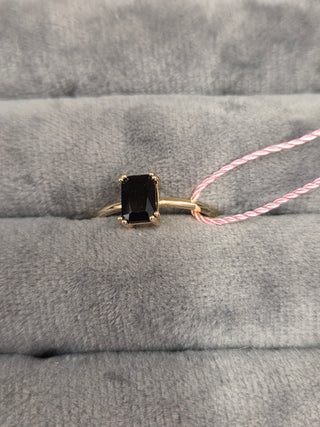 Black Gemstone Gold Ring