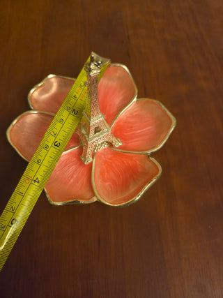 Eiffel Tower Flower Ring Holder