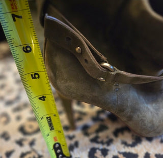 BCBG Olive Leather Ankle Boots (Size 8)