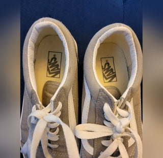 Boys Van's "Like New" Size 4
