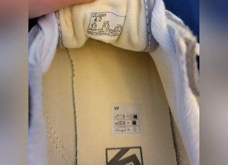 Boys Van's "Like New" Size 4