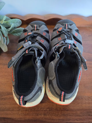 KEEN Boys Neo H2 Sandals (Size 13)
