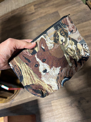 Small tapestry like purse  w/ dogs MTS|67801