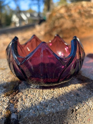 JP Amethyst Lotus Bowl 3.5” x 2.5”
