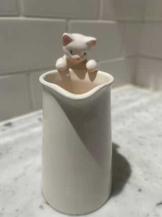 Vintage Small Kitten Creamer/Pitcher    MTS