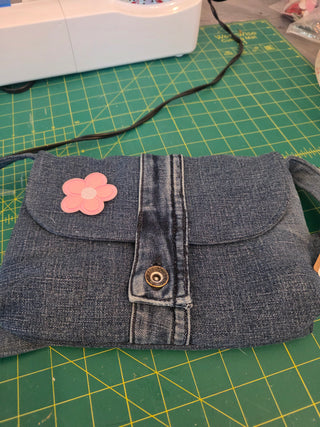 Recycled jean bag, patchwork lining.