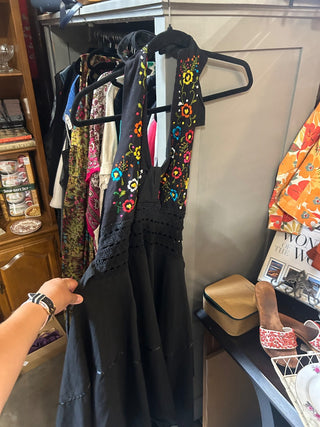 Black halter embroidered dresss|112721