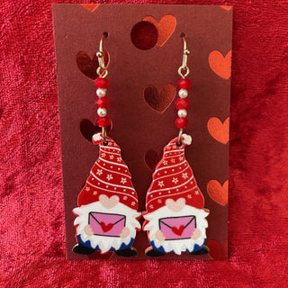 Valentine earrings, gnomes holding love letter RSV