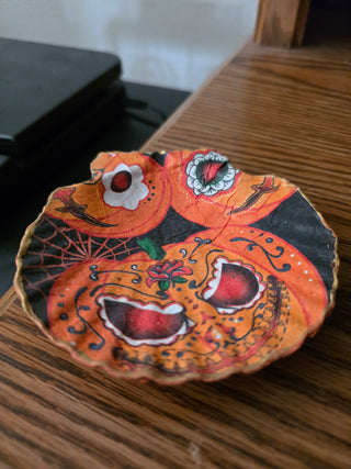 Halloween decopauged shell