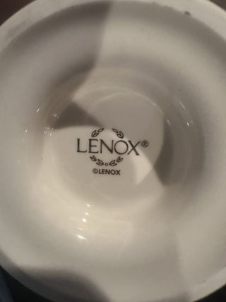 Lennox Illuminations Versailles Lattice 24 KT Gold Trim candle holder #62 VV MTS