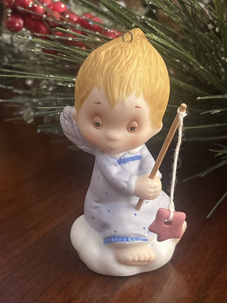 1983 Hallmark Betsey Clark "Fishing for a Star" Porcelain Christmas ornament RSV NV|128005