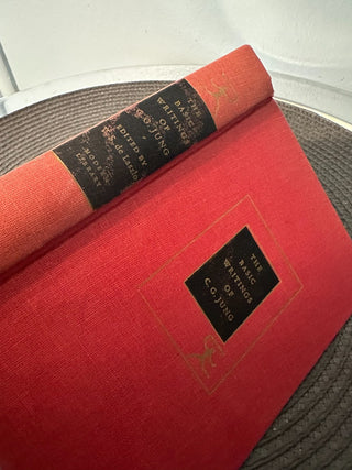 Book Basic Writing CG Jung Hardcover MTS|86610