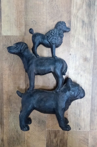 MW Resin Stacked Dogs MTS|125339