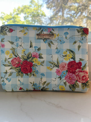 The Pioneer Woman Sweet Rose Cosmetic Bag/Makeup Tote/Wristlet/Travel Wallet-RSV