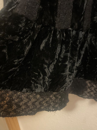 GRACE ELEMENTS Black Skirt, size 4-RSV