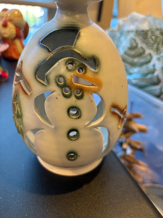 Ceramic Tealight holder - snowman cut out - 7.5"|127436