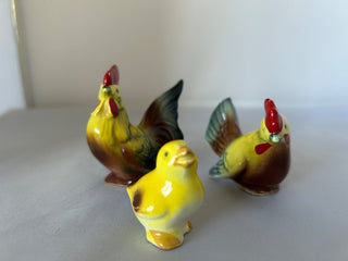 Vintage Rooster, Hen and Chick Miniatures RSV|108165
