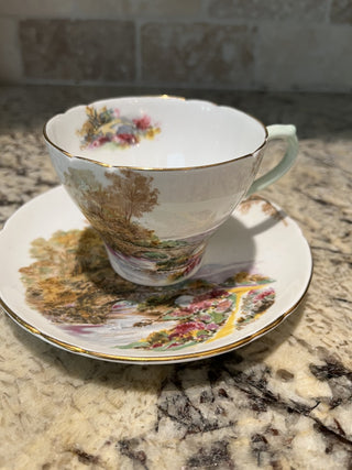 Shelley England Heather Tea Cup & Saucer (19) RCD|72056