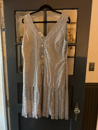 Unique Vintage Grey 20’s Flapper Dress Size 2X
