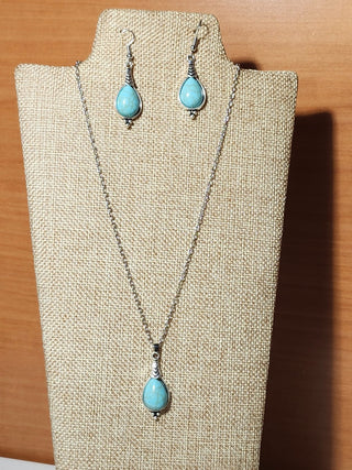 Fashion jewelry turquoise necklace and earrings RCD