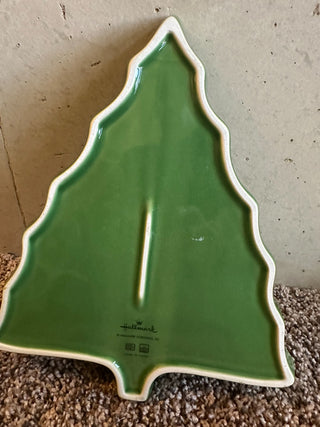 Hallmark Xmas Tree Serving Dish, ceramic, green 9" x 10.5" RCD|73995