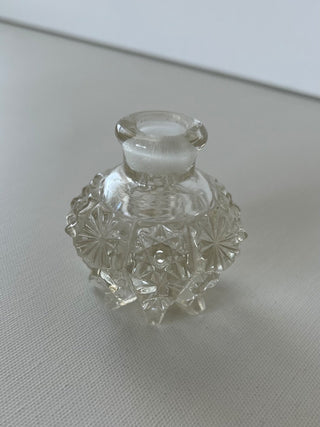 Antique glass perfume bottle|72026