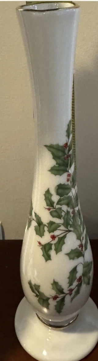 Leonox Holiday Bud Vase 7" Holly Berry Motif Christmas Gold Trim made in the USA #62 VV MTS|127815