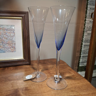 Pair of Crate & Barrel Krosno Wine Stems RCD