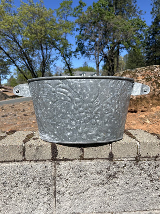 #91 JP vintage galvanized grapevine beverage tub