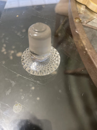 Glass round stopper rsv