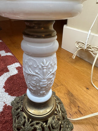 Paul Hanson N.Y. Vtg. White Embossed Opaline Glass Table Lamp w/shade 26" RCD|76409