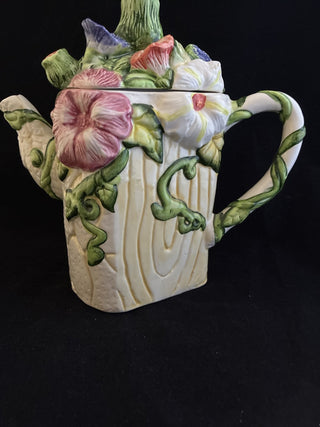 Lillian Vernon Teapot RCD