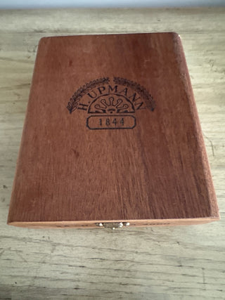 AJ - H. Upmann Cigar Box MTS