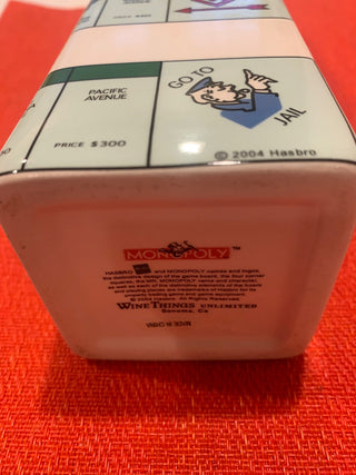 Monopoly decanter w/spout MTB|124188