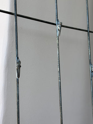 Farmhouse style wooden frame w/metal grid for hanging RCD|77082