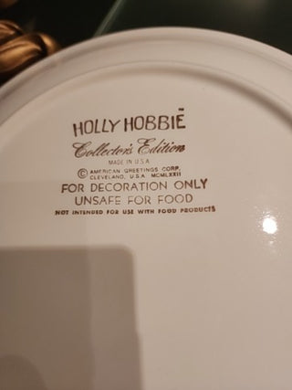 1972 Plate Holly Hobbie-"A Smile Can Turn...."