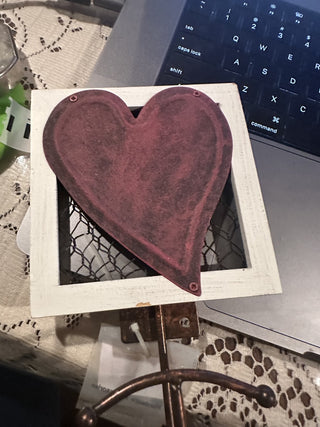 Grasslands road decorative wall hook heart #62 VV MTS|64968