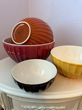 4 piece mixing bowel set by Bia RCD
