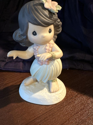 Precious Moments "Happy Hula Days". #SM RCD|145828
