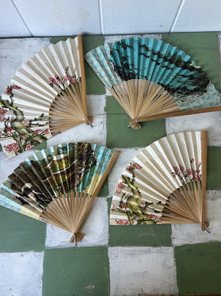 VTG Carrousel Party Favor Paper Fan F&m