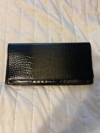 Nordstrom Genuine Leather Clutch/Wallet Black Alligator Pattern, Flap Magnetic Closure
