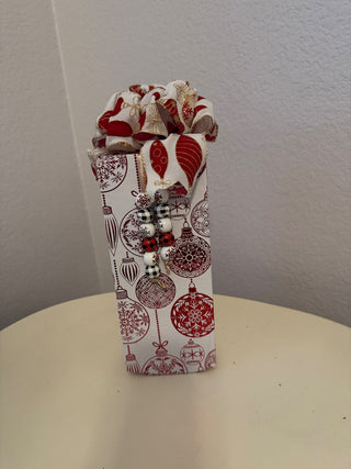 Large Red & White Table Top Decoration RCD|134490