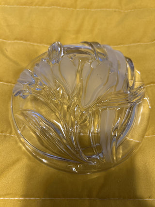 1980's MIKASA Studio Nova French Iris Crystal Candy Dish Frosted Embossed 5" MTS|63108