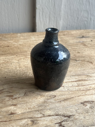 Sm black pottery MTS|115043
