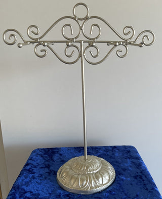 bracelet holder, silver tone RSV