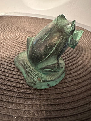 Frog Iron Lily Pad Singer MTS