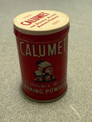 vintage calumet trial size baking powder tin RSV